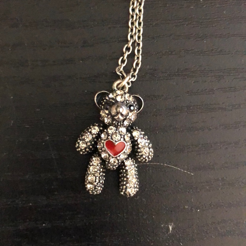 Teddy bear necklace